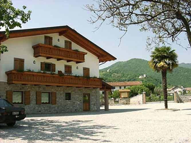 Wine Resort Colle Villano Faedis Buitenkant foto