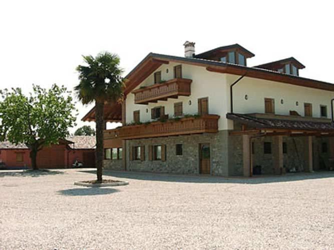 Wine Resort Colle Villano Faedis Buitenkant foto